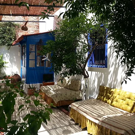 Kaya & Lägenhetshotell Bodrum